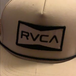 Rvca hat
